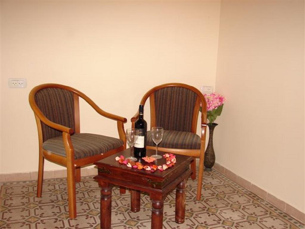 Boutique Agam Hahoresh - בוטיק אגם החורש Хайфа Стая снимка
